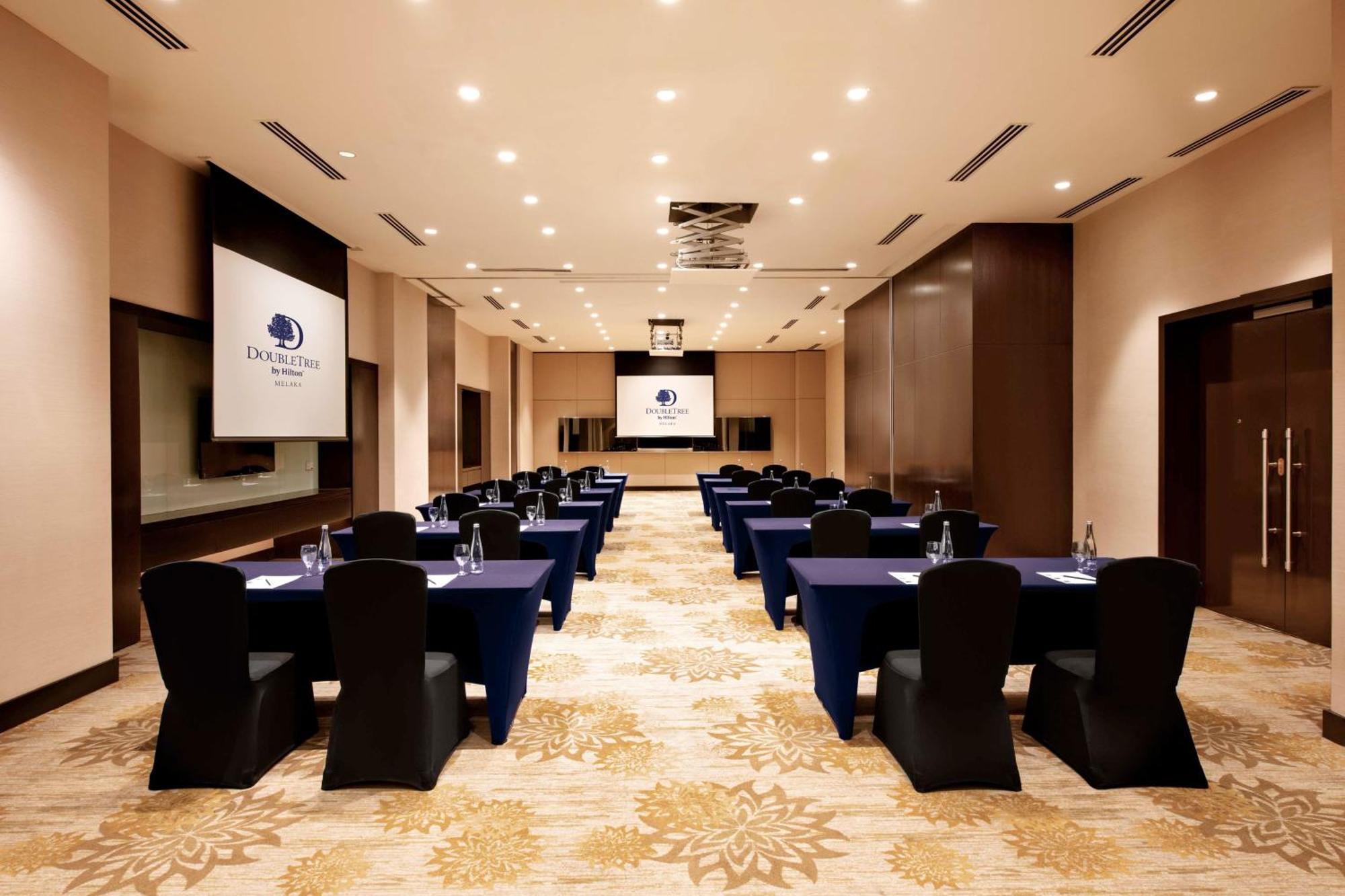 Doubletree By Hilton Hotel 5*